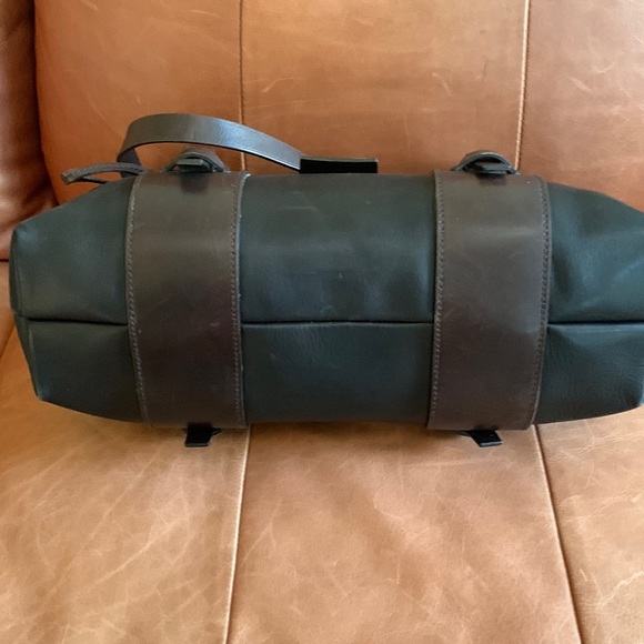 🤎🤍🤎💋Beautiful Authentic Gucci Satchel 👜🤎🤍🤎 - Picture 12 of 14